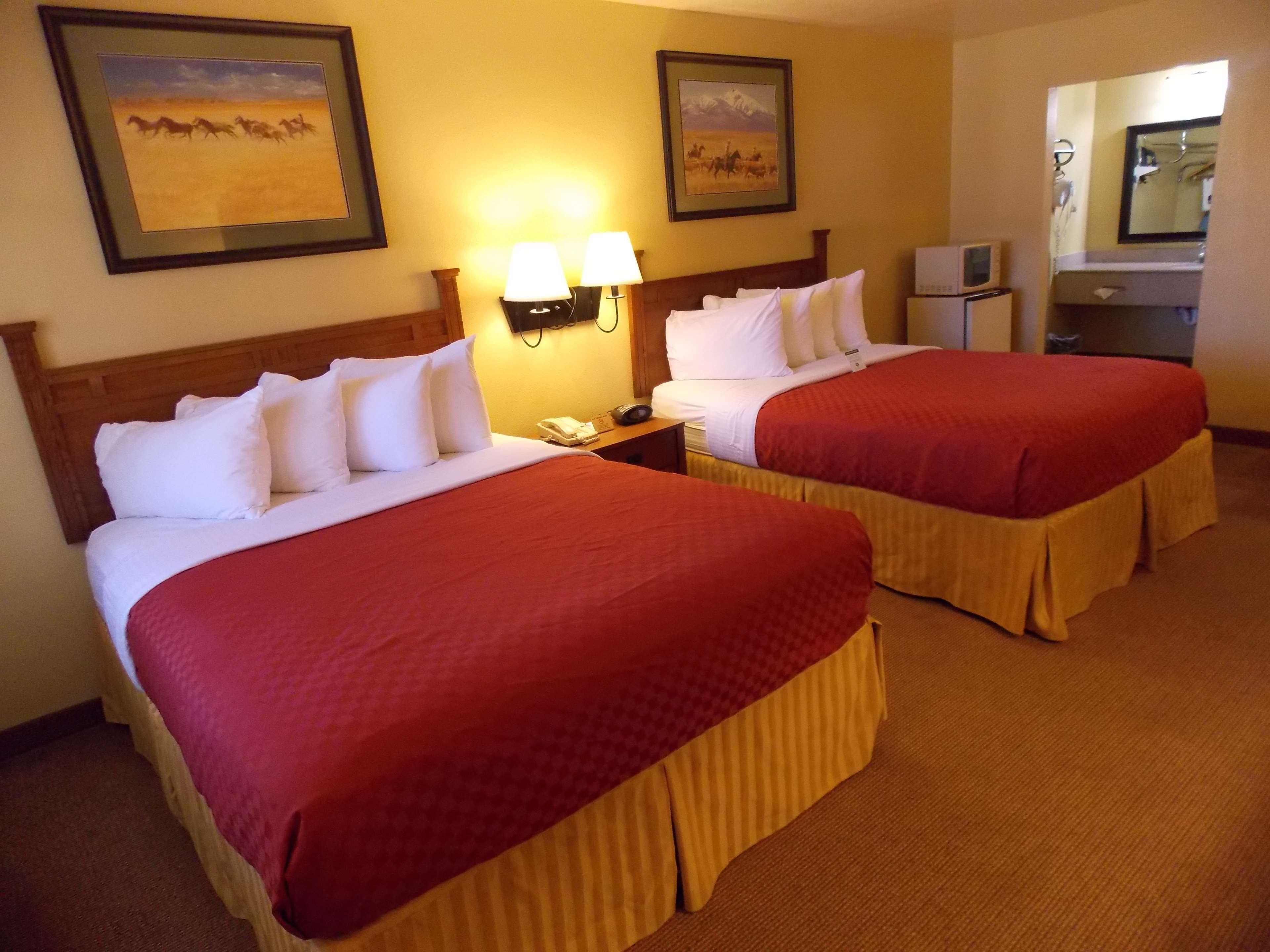 Best Western Executive Inn Hallettsville Esterno foto