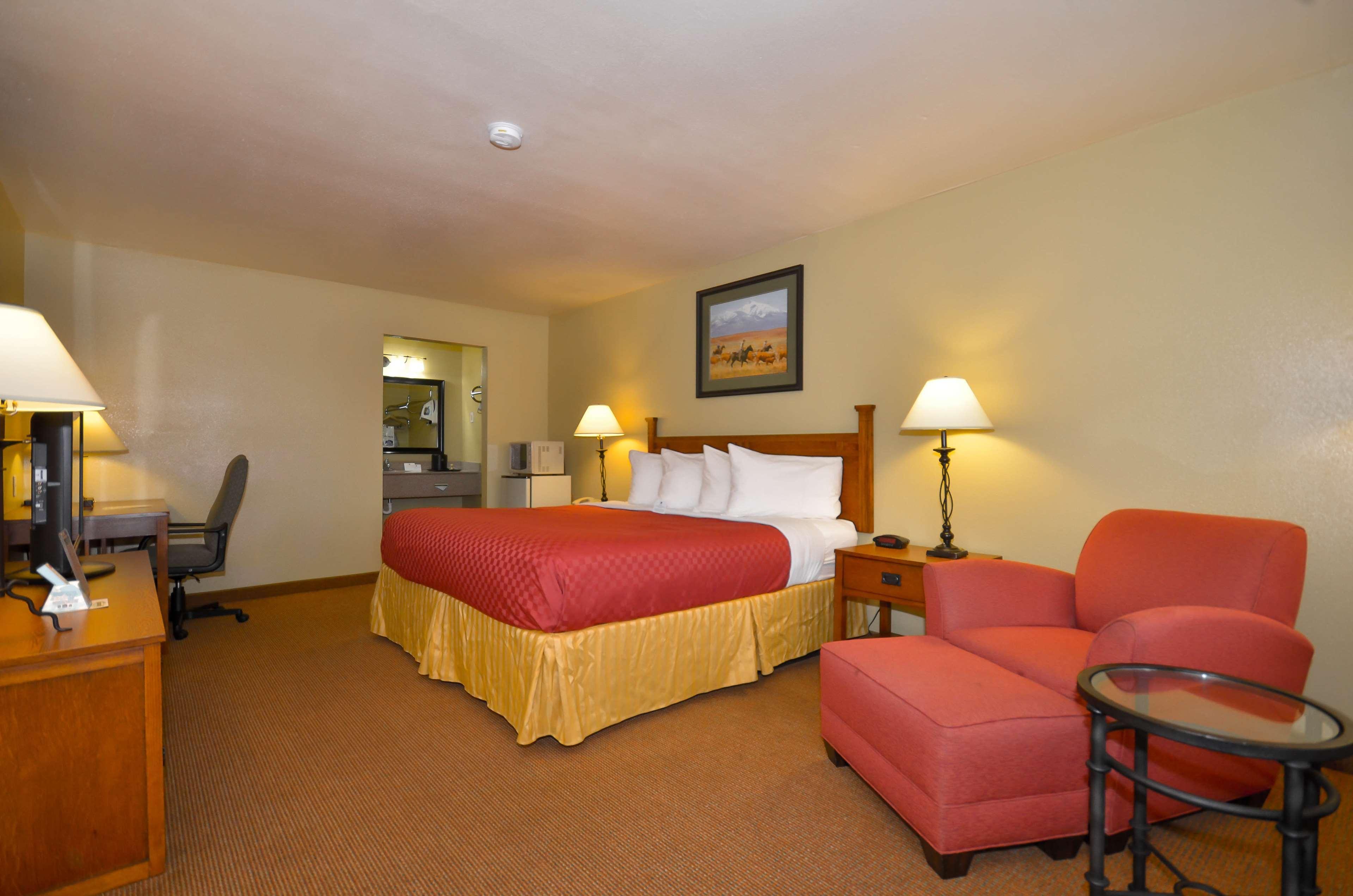 Best Western Executive Inn Hallettsville Esterno foto